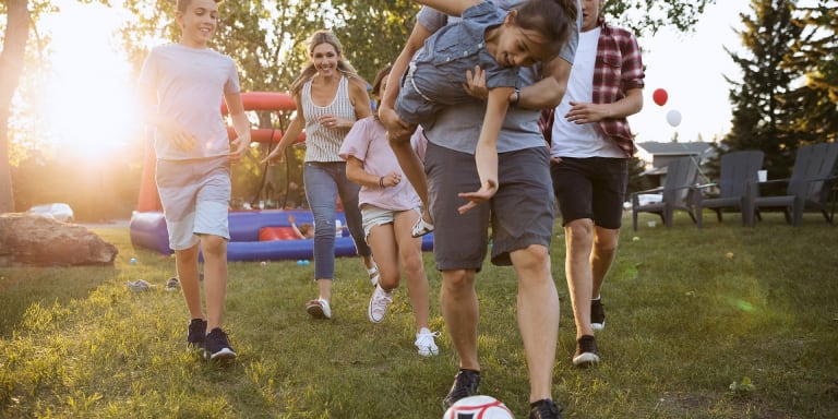 Anpfiff zur Fußball-Fete