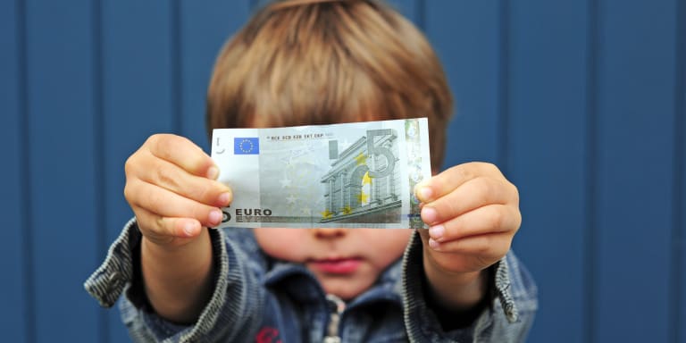 Taschengeld für Kinder: wie viel ist sinnvoll?