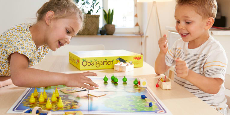Winning and losing together: cooperative games by HABA