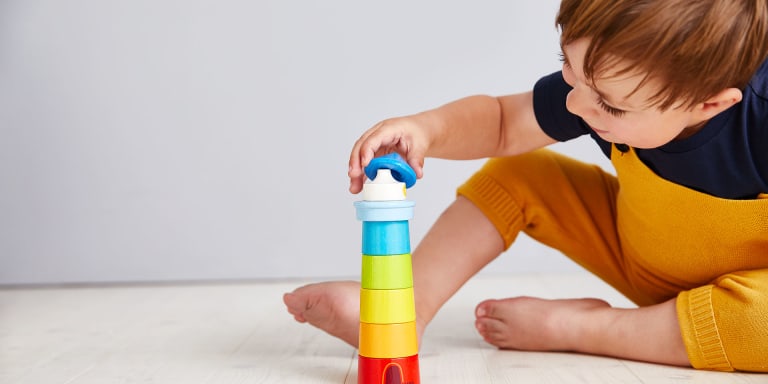 Die Baby-Entwicklung im 14. Lebensmonat