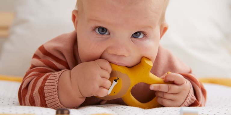 Was tun, wenn Babys zahnen?
