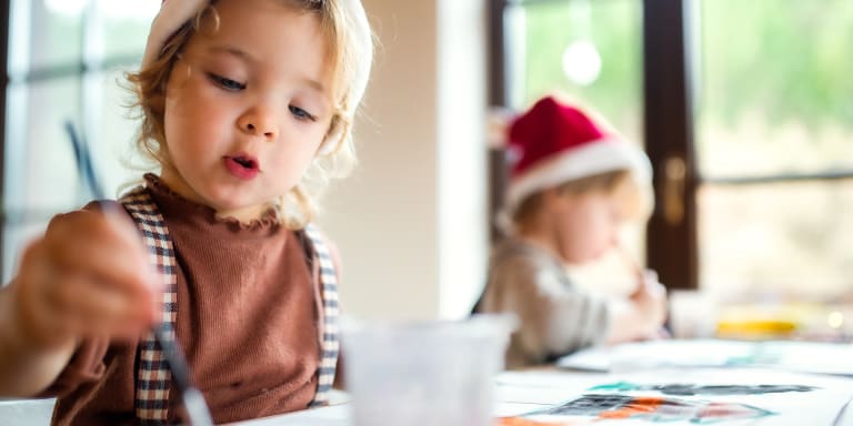 Mit Liebe gemacht: Weihnachtskarten mit Kindern basteln