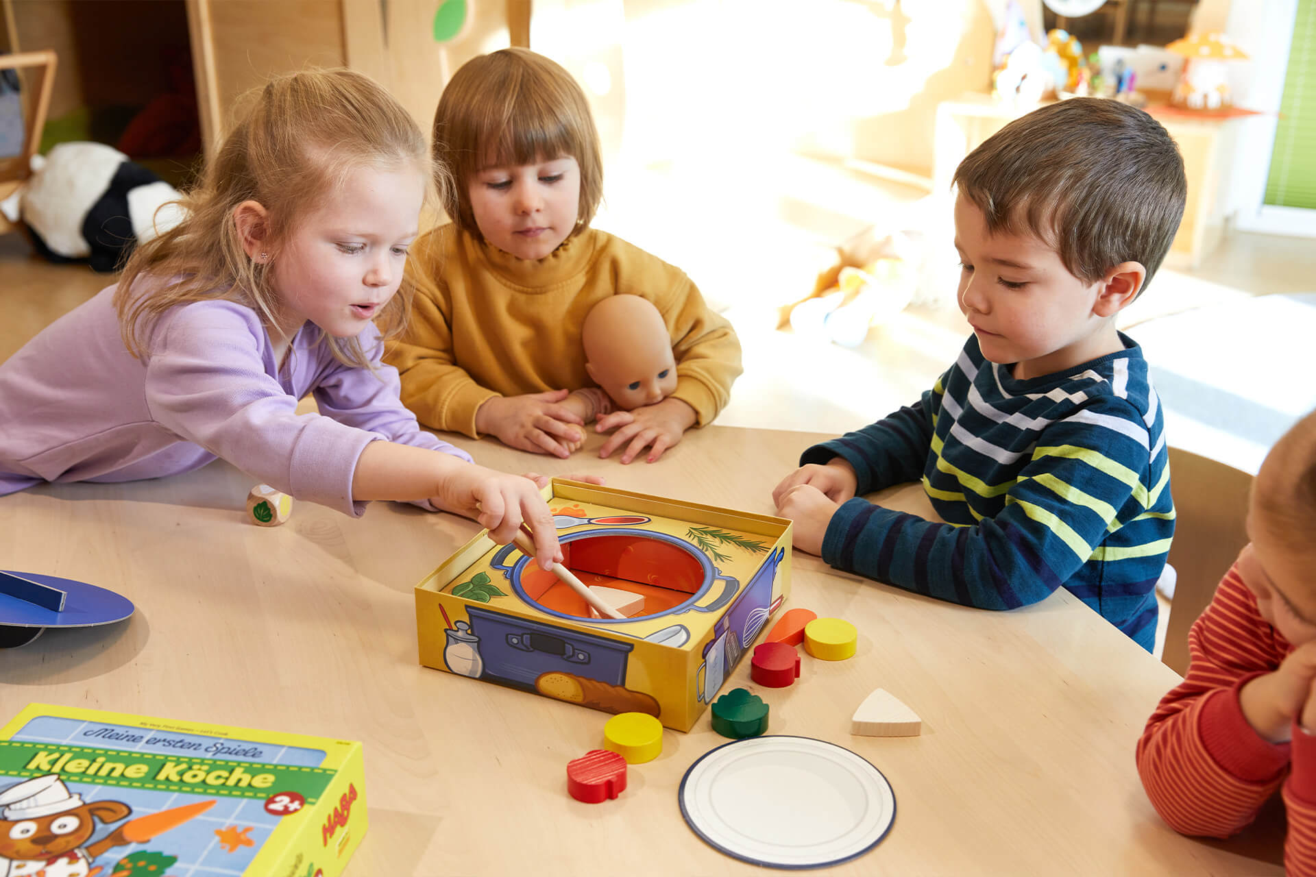 Wie Kinder spielend lernen | Header Image