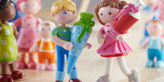 Puppen von Little Friends | Header-Bild