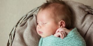 Baby Entwicklung Monat 1 | Header Image
