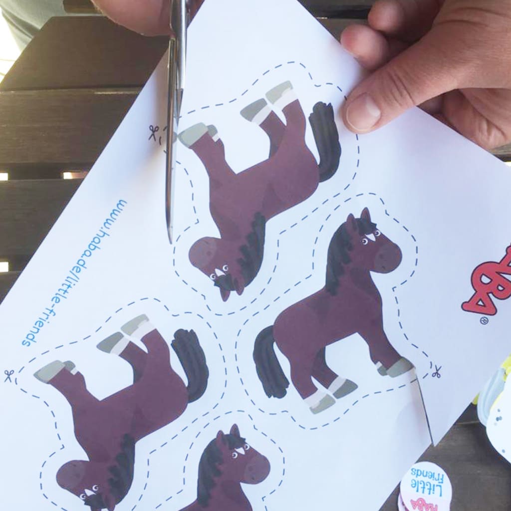 Schultüten mit Little Friends selbst gestalten | Pferdevorlage
