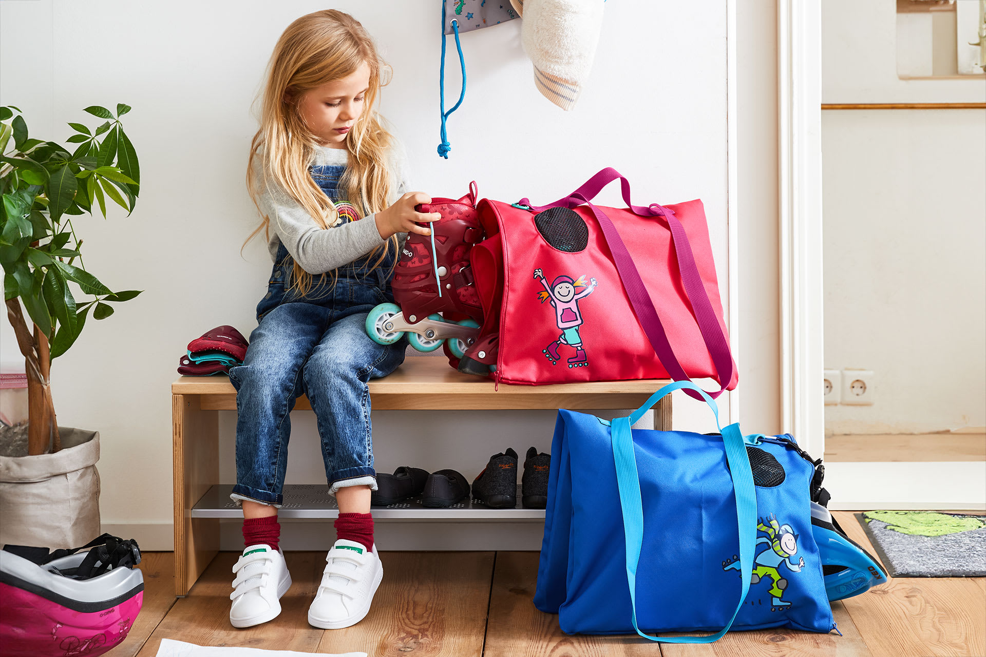 Sportübungen für Kinder | Inliner-Parcours 