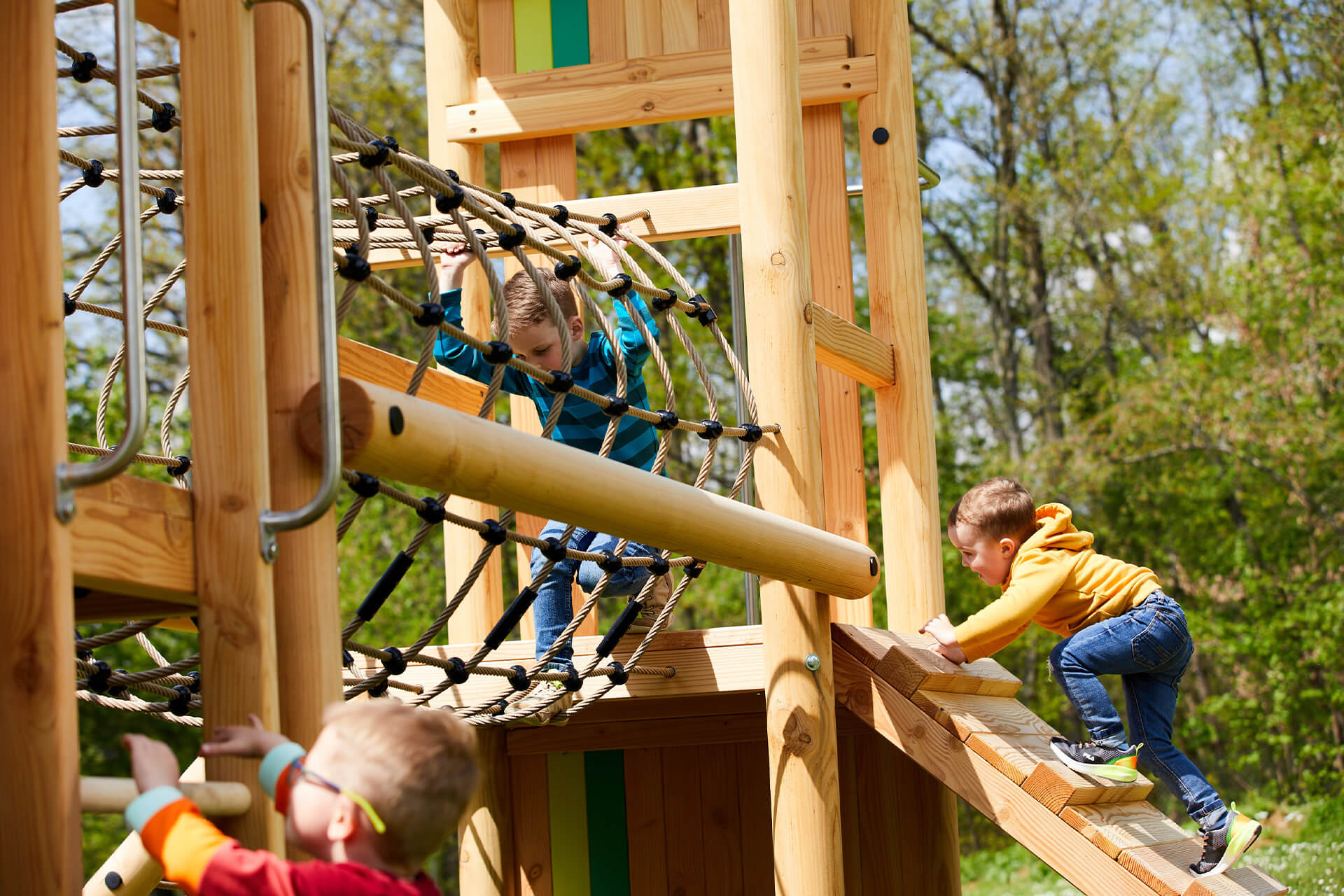 Unsere Outdoor-Spielgeräte für Kindergarten, Krippe & Hort