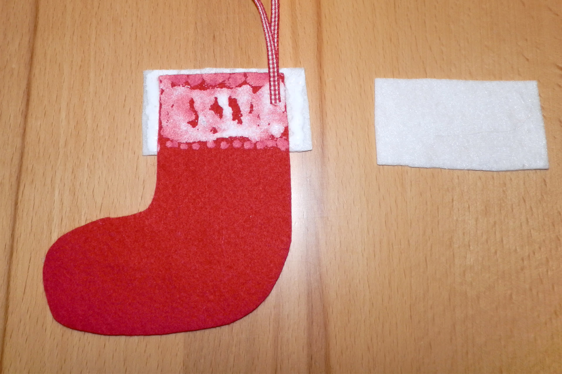 Nikolaus-Stiefel basteln | Weißerer Stiefel-Rand