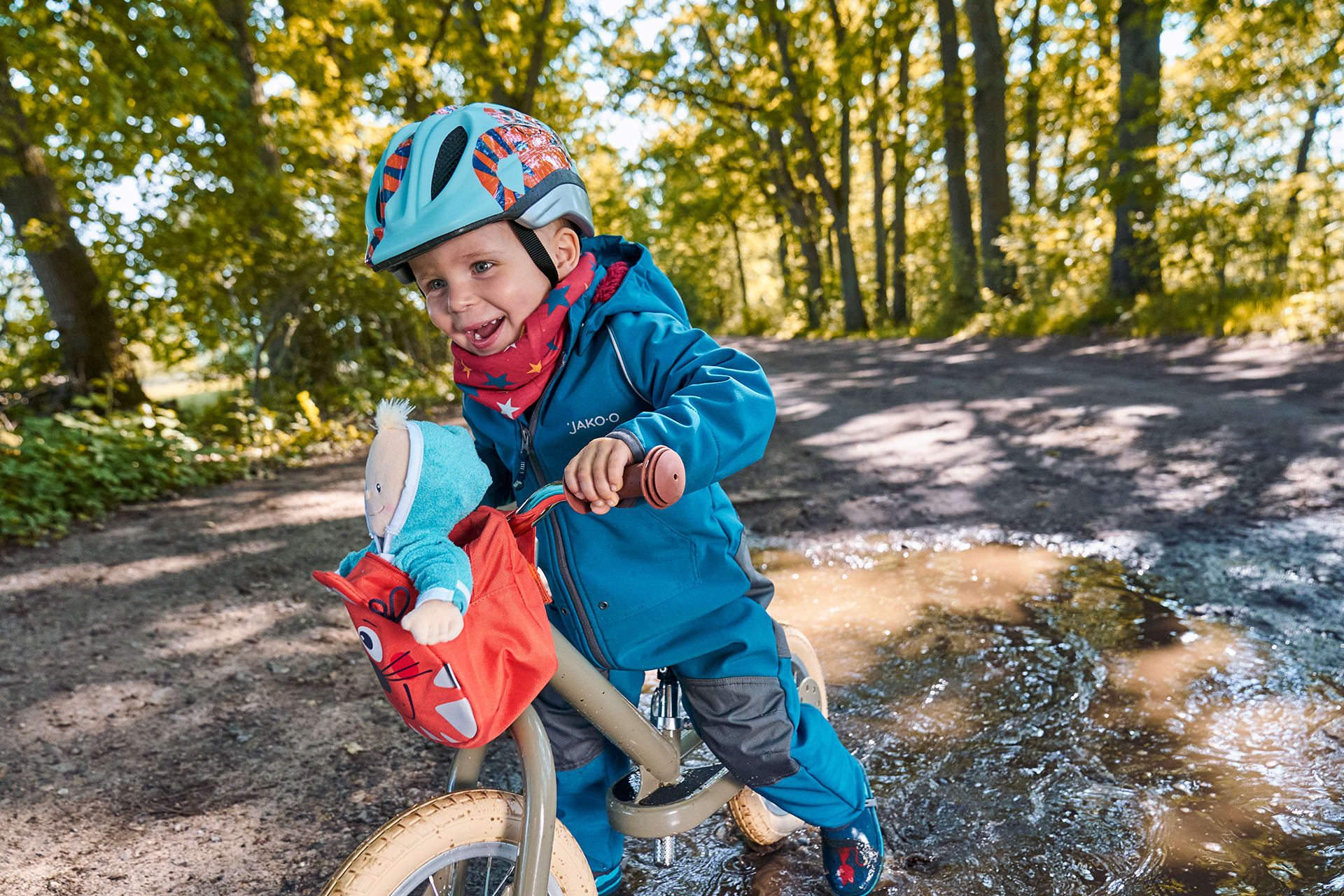 Weich und wetterfest: Softshell für Draußen-Kinder » JAKO-O