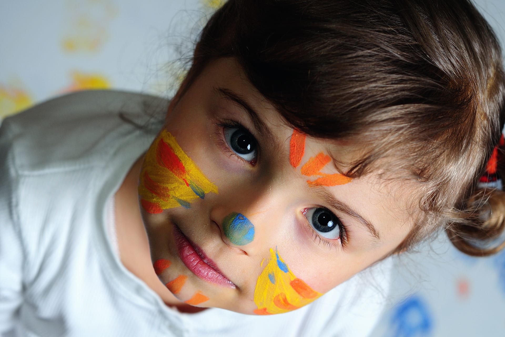 Kinder für Fasching schminken: So geht's » JAKO-O