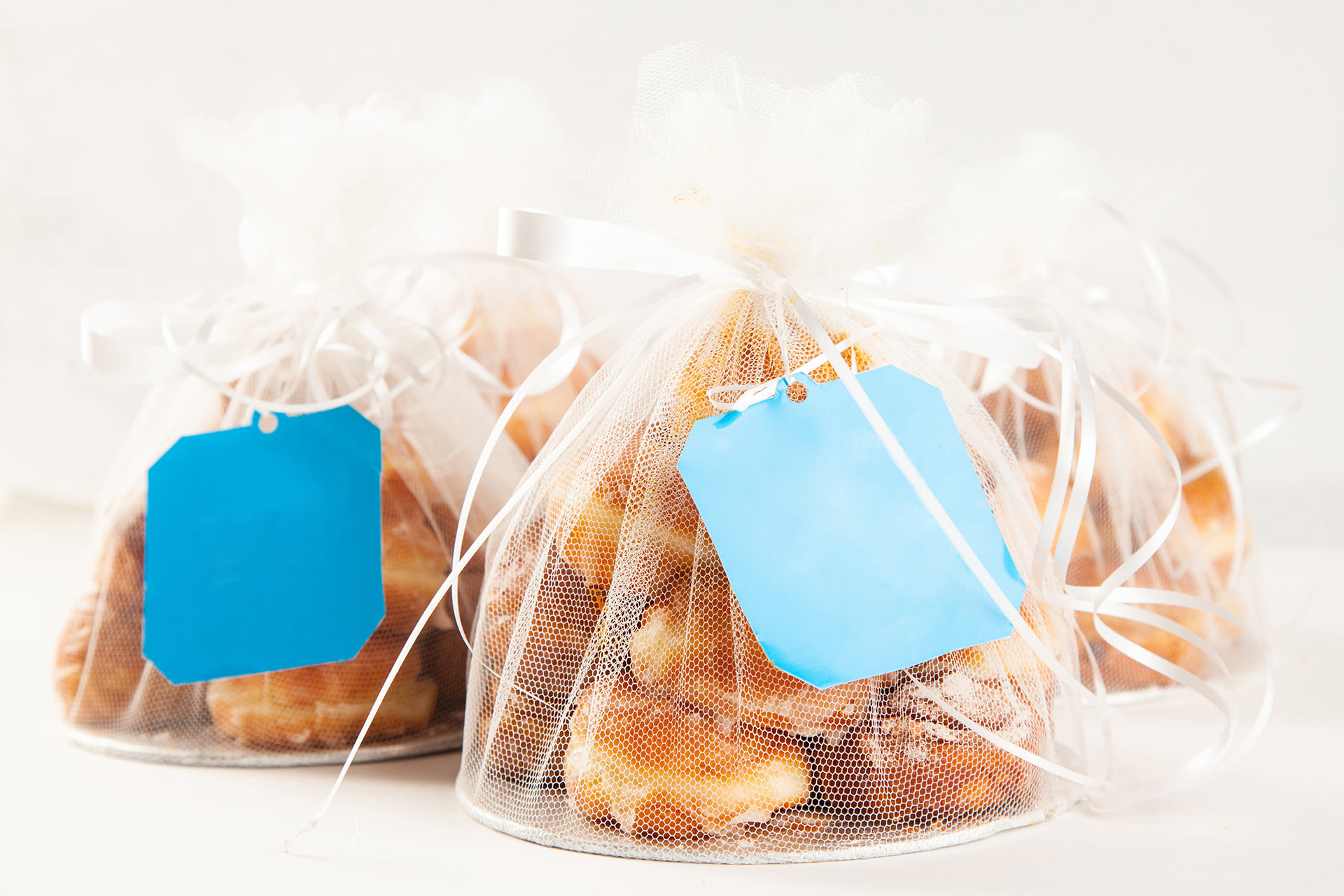 Gastgeschenke für den Kindergeburtstag | Schön verpackte Dessert-Doughnuts für Partygeschenke