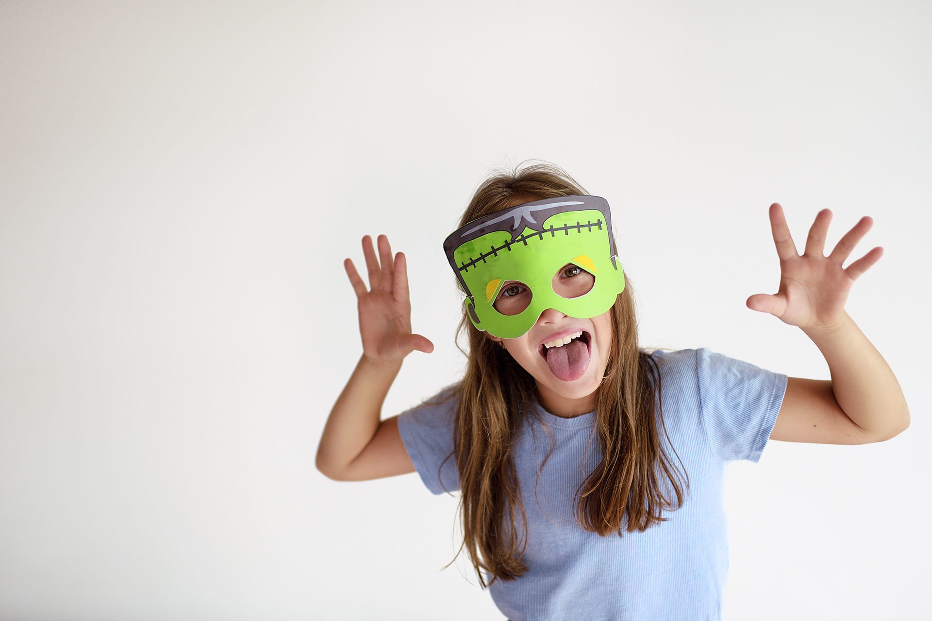 Halloween Masken | Mädchen mit grüner Monstermaske