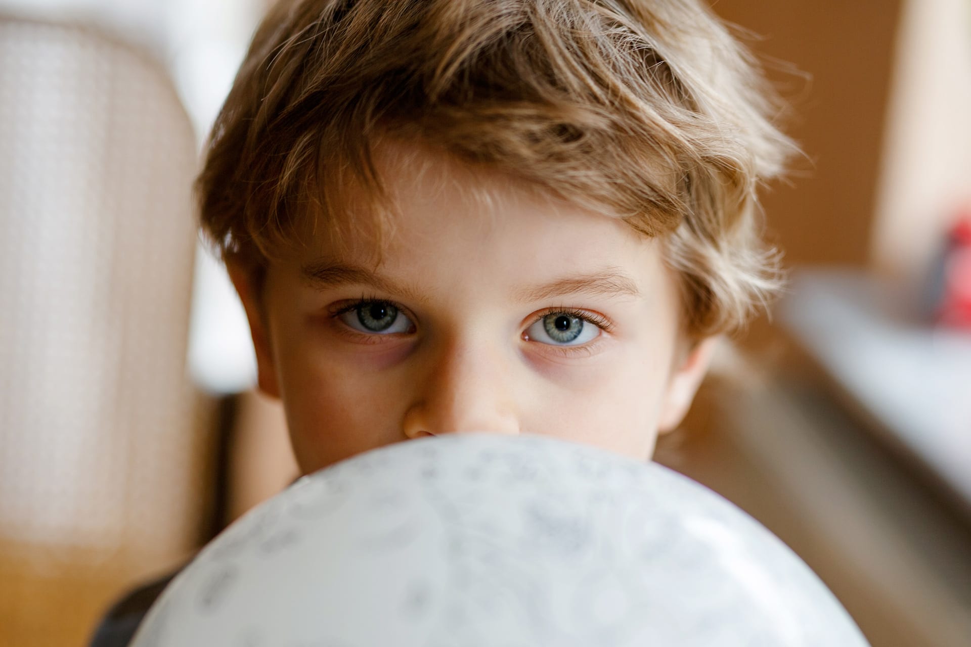 Sportübungen für Kinder | Volleyball mit Ballons 