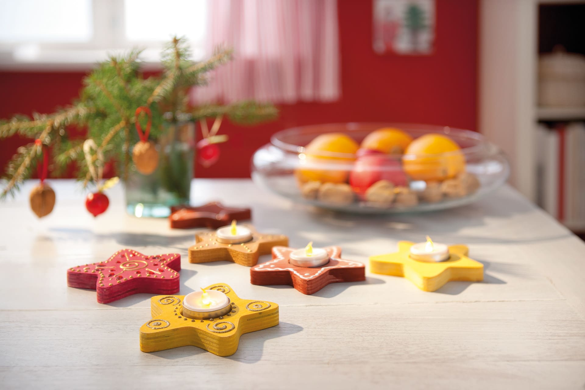 Weihnachtsterne basteln | Kerzenhalter aus Holz