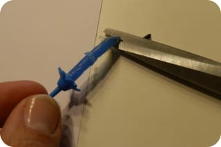 Laternen-Fensterbilder basteln | Kerze abschneiden