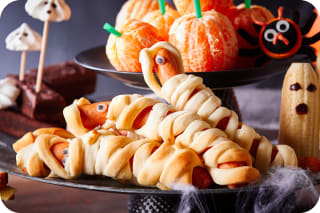 Backen für Kindergeburtstag | Würstchen im Blätterteigmantel