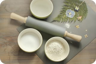 Basteln zu Weihnachten mit Kindern | Teig naschen