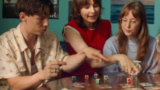 S | Spielen wirkt Wunder | Familienspiele | Eigenschaft 1 | Bild