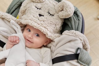 Baby im Winter anziehen | Image