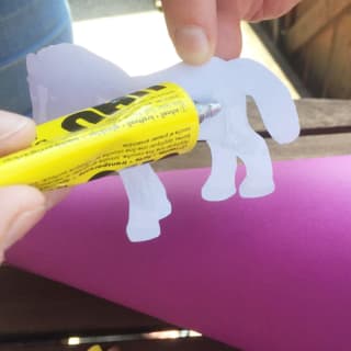 Schultüten mit Little Friends selbst gestalten | Pferd aufkleben