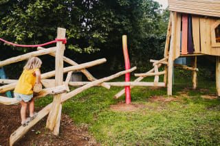 Waldorfpädagogik | Holz-Klettergerüst