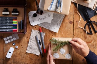 Basteln im Winter | Weihnachtsgeschenk verpacken und selbst gestalten