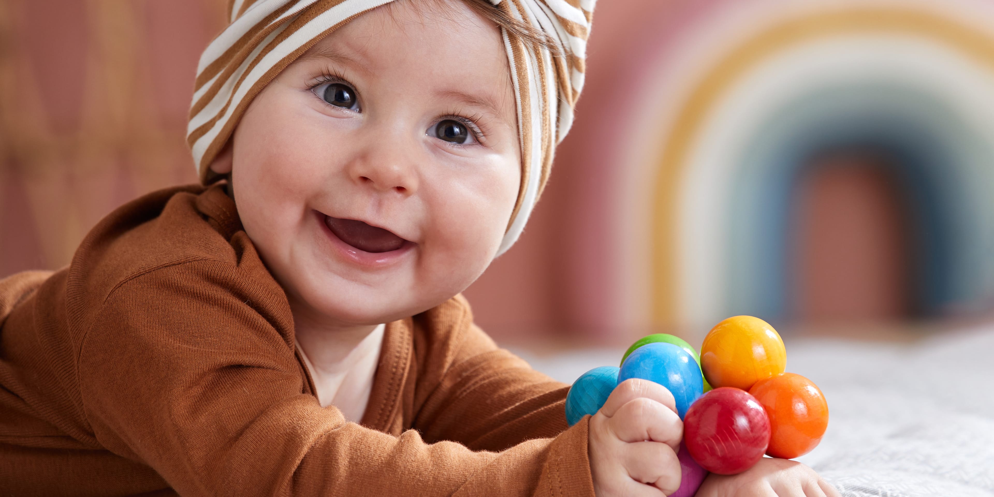 Die schönsten Babyspielsachen entdecken