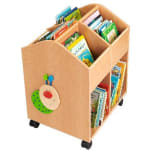 Schrankapplikation Bücherwurm