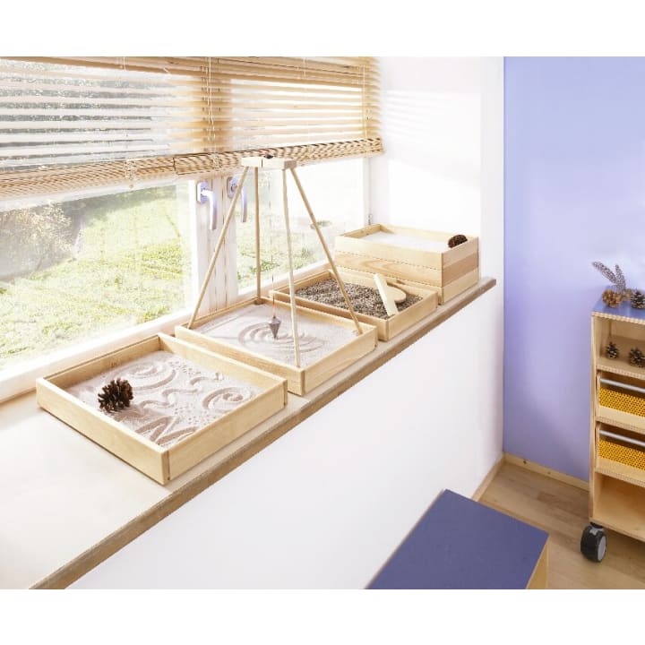 Sandwanne mit Holzboden
