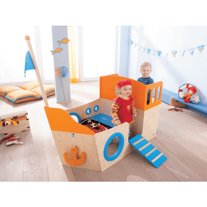 Spielboot aus Holz, 156x78x95cm