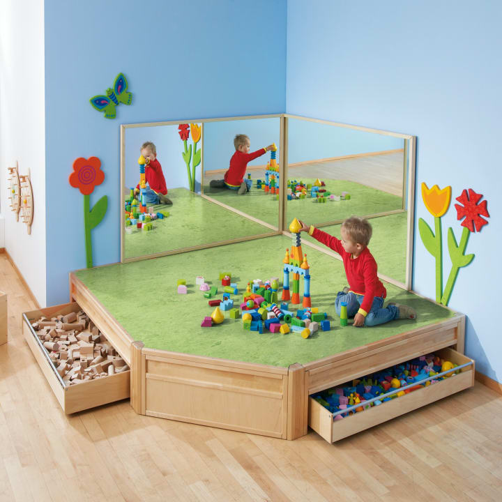 HABA Pro Spielpodest mit Rollwagen