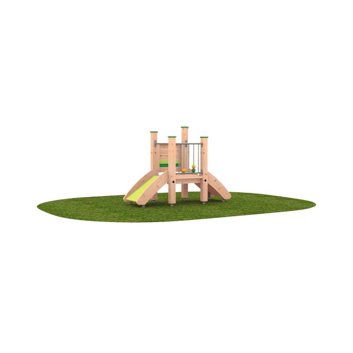 Ein kleines hölzernes Spielplatzgerüst mit einer Rutsche, einer Leiter und Kletterstangen auf einem ovalen Stück grünem Gras, isoliert auf einem weißen Hintergrund.