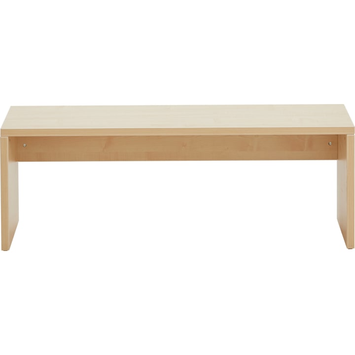 Eine rechteckige Holzbank mit einer hellen, natürlichen Oberfläche, von vorne gesehen. Die Bank hat ein einfaches, minimalistisches Design mit geraden Beinen und ohne Rücken- oder Armlehnen.