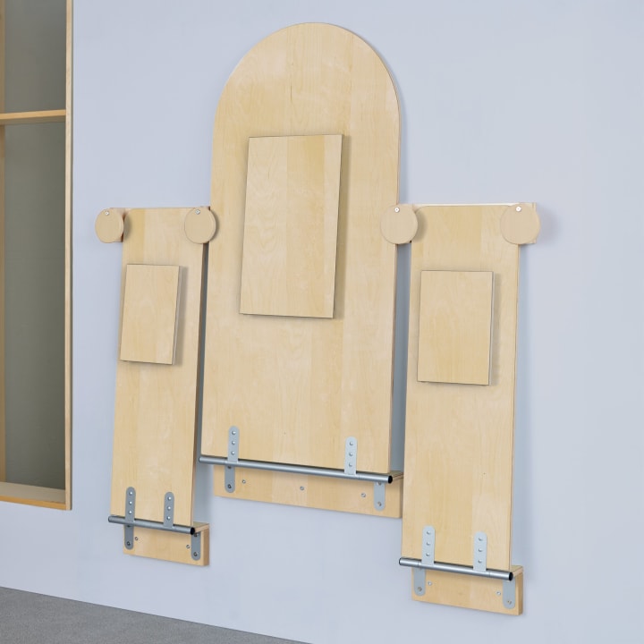 Wandklapptisch, rund L 140 x B 70 cm und 2 Wandklappbänke L 105 x B 35 cm