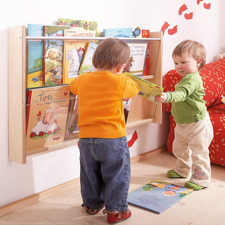 Wandbücherregal