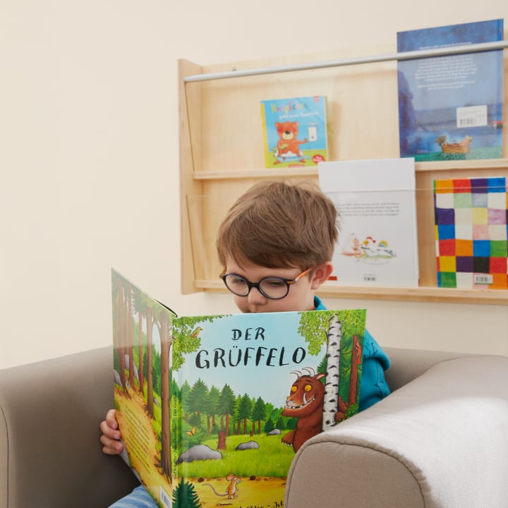 Wandbücherregal