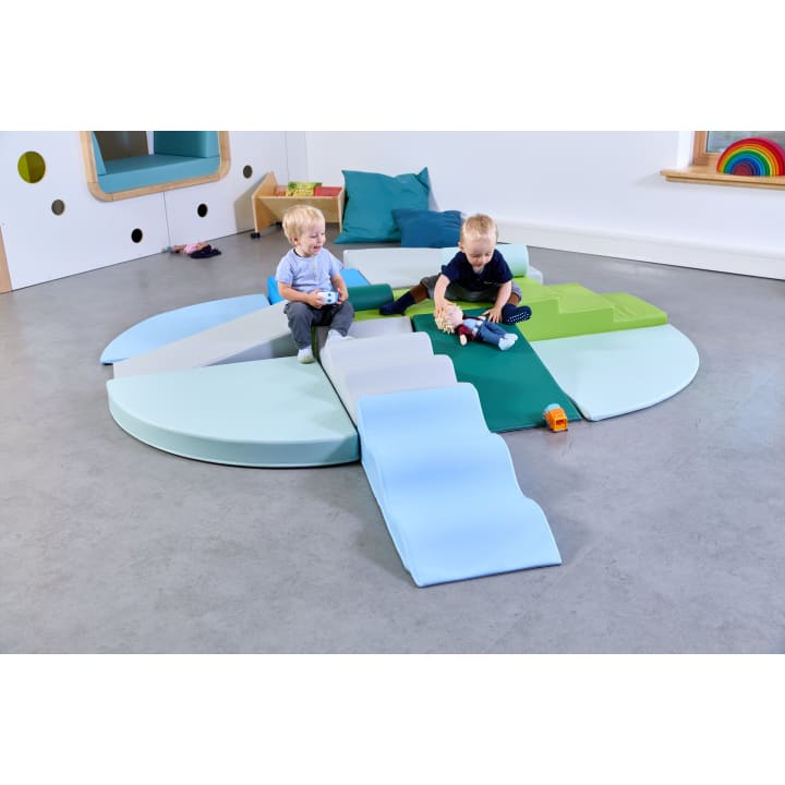 Bewegungslandschaft Regenbogeninsel, 14-teilig, 280 x 240 cm