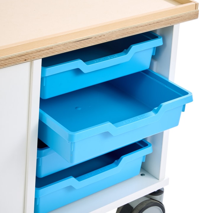 Bau- und Konstruktionstisch klein, mit Rollen, L 82 x B 48,2 x H 55 cm