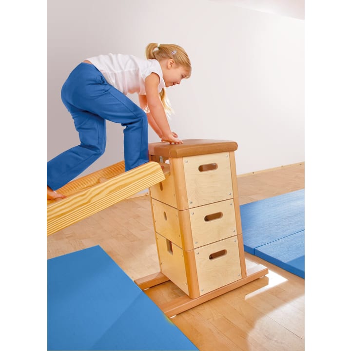 Sprungkasten, kurz, 3-teilig, Synthetikleder