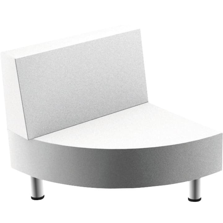 Eine moderne, weiße, viertelkreisförmige Bank mit einer geraden Rückenlehne und drei kurzen, zylindrischen Beinen. Das Design ist minimalistisch und die Bank scheint gepolstert zu sein.