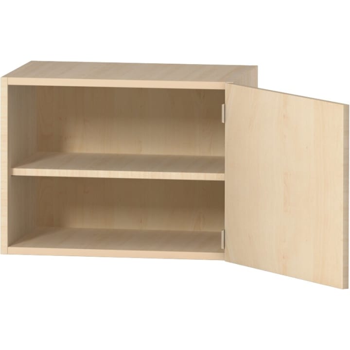 Heller Holzschrank mit einer einzigen offenen Tür, die zwei Einlegeböden offenbart. Der Schrank ist leer und hat ein einfaches, minimalistisches Design.