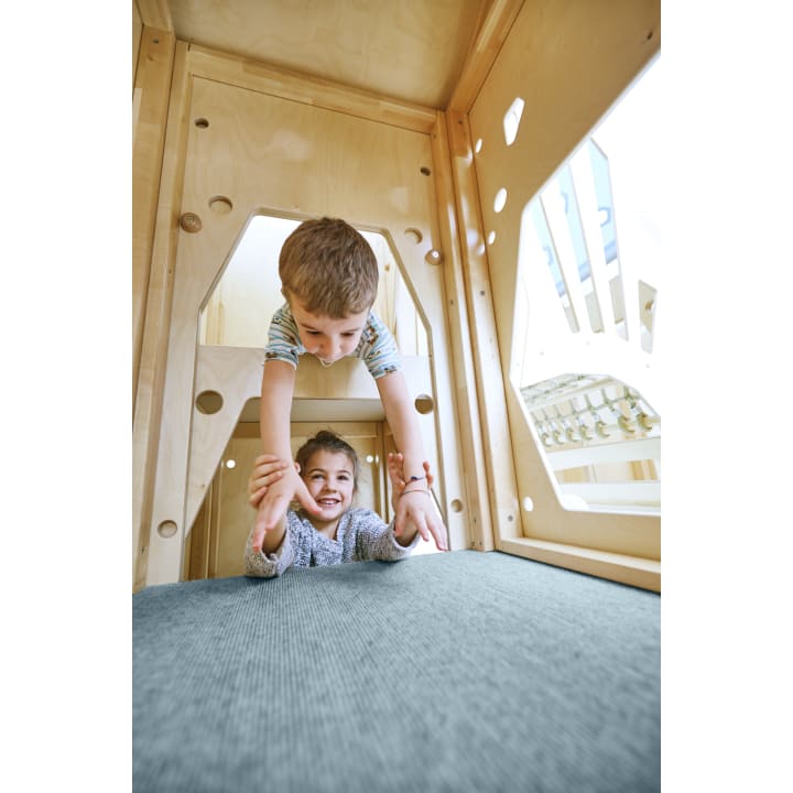 Spielwelt Kaninchenbau, links