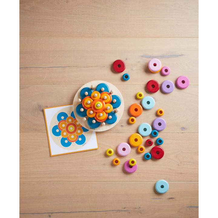 Steckspiel Blumenmandala