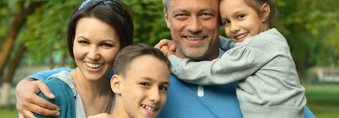 Familienzusammenhalt: Leben in einer Patchworkfamilie Familienzusammenhalt: Patchworkfamilie