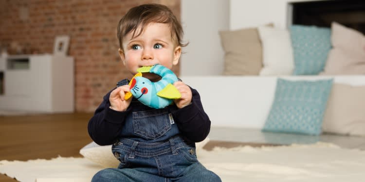 Baby_12_Monate750.jpg