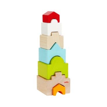 Stapelturm Haus auf Haus, aus Holz