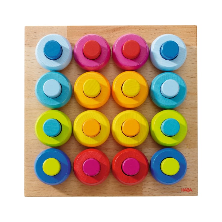 Pegging Game Rainbow Whirls
