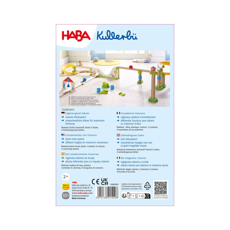 Die Rückseite einer HABA Kullerbü-Spielzeugkiste zeigt eine Murmelbahn mit verschiedenen bunten Teilen. Mehrsprachige Texte beschreiben die Produkteigenschaften und Sicherheitshinweise. Logos und ein Strichcode erscheinen am unteren Rand.