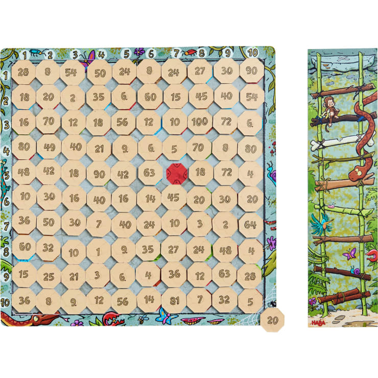Ein sechseckiges Spielbrett mit nummerierten Spielsteinen von 1 bis 101, die in einem Raster angeordnet sind, mit einem roten Spielstein in der Mitte. Auf der rechten Seite befindet sich eine illustrierte vertikale Strecke mit einer Leiter, Ranken und Zeichentrick-Tieren. Ein Spielstein mit der Zahl 20 befindet sich am unteren Rand.